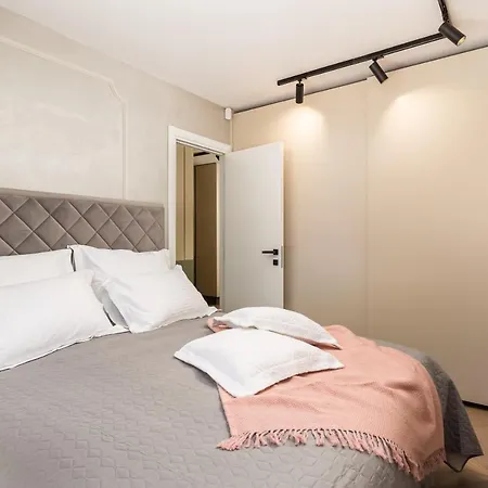 Apartment Abau Apartment- 50m To The Sea *